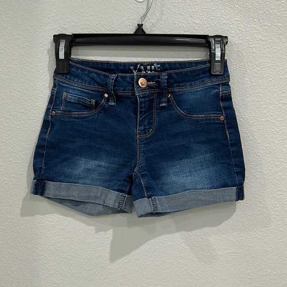 YMI Other - Cute denim shorts